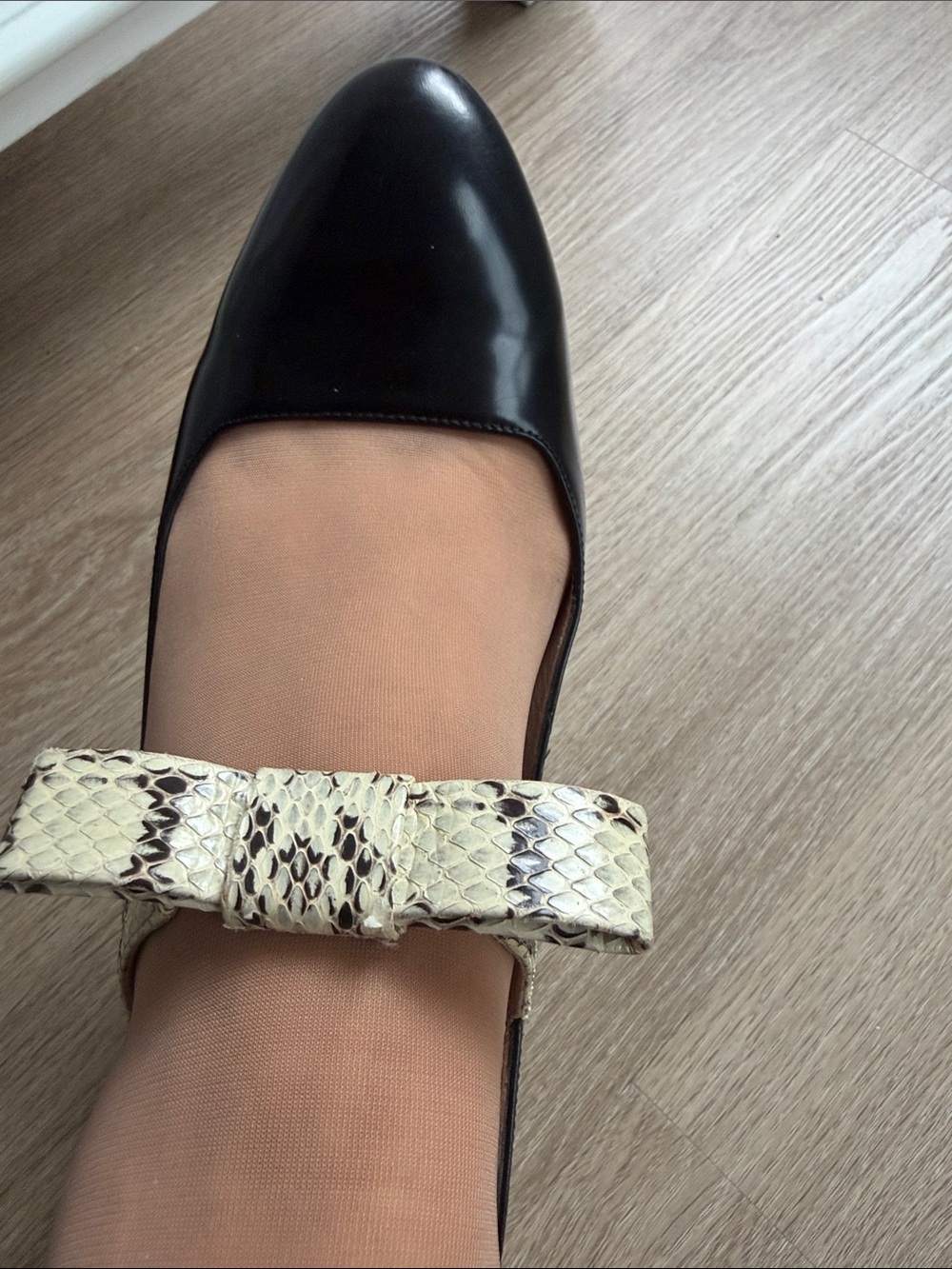 Gucci Python Bow Leather Pumps Block Heel Black Made in Italy EU 39 - Picture 16 of 16